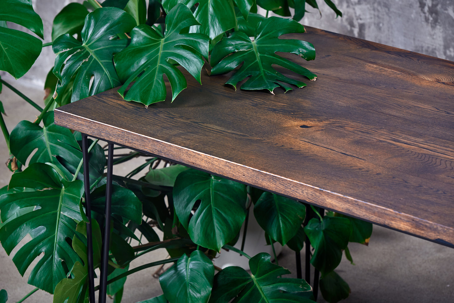 Apvalus kavos staliukas