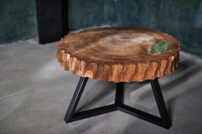 Ąžuolinis staliukas „Samanos“