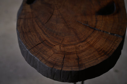 Ąžuolinis staliukas „Forma“