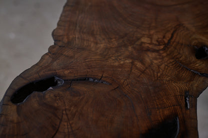 Ąžuolinis staliukas „Forma“