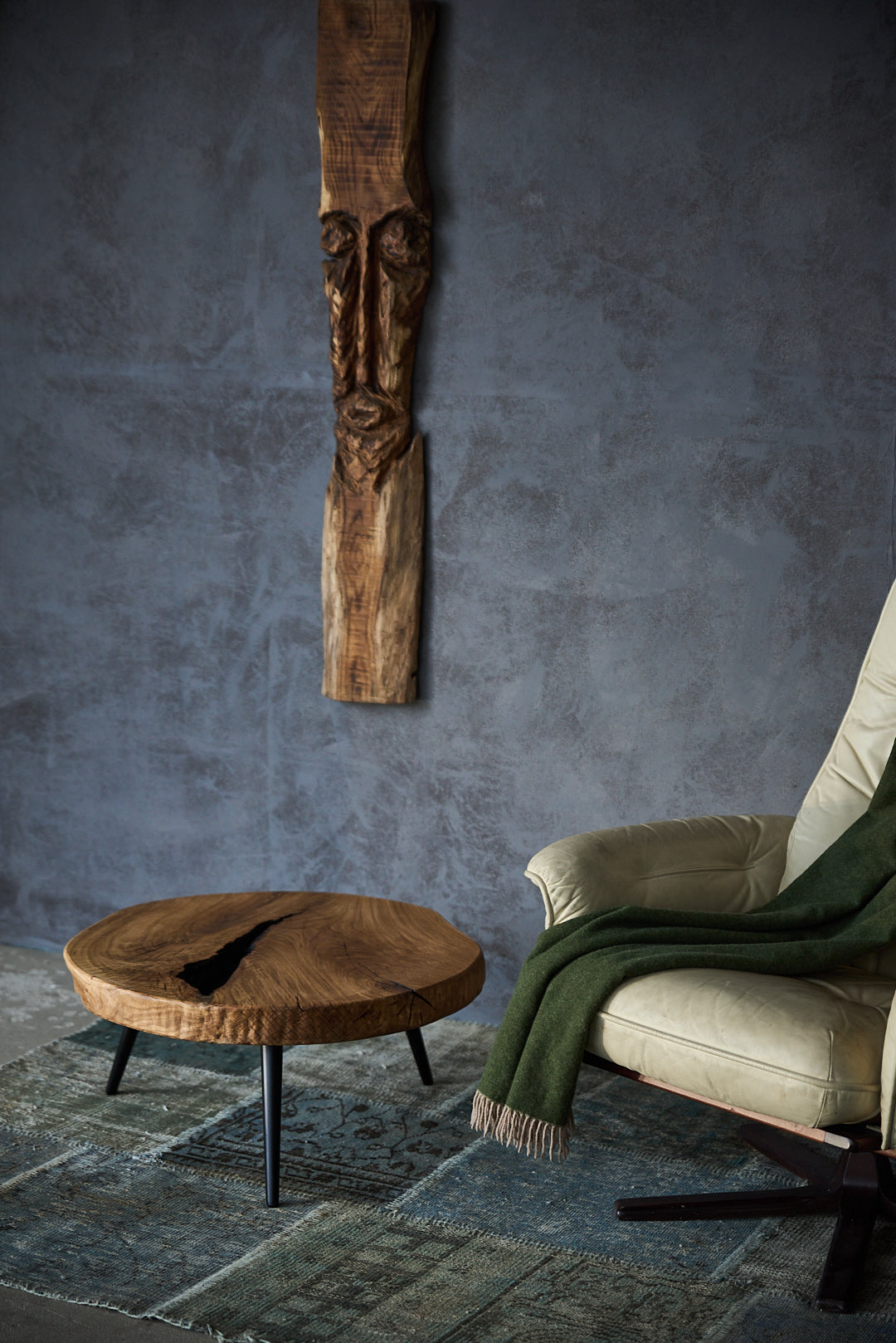 Apvalus kavos staliukas