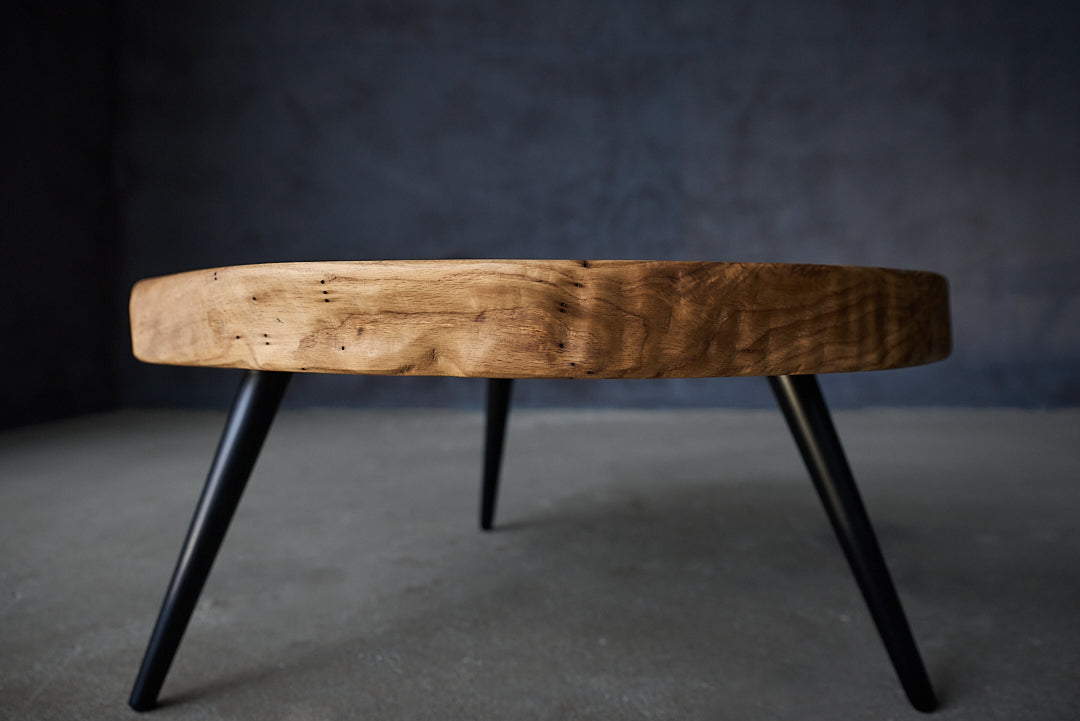 Apvalus kavos staliukas