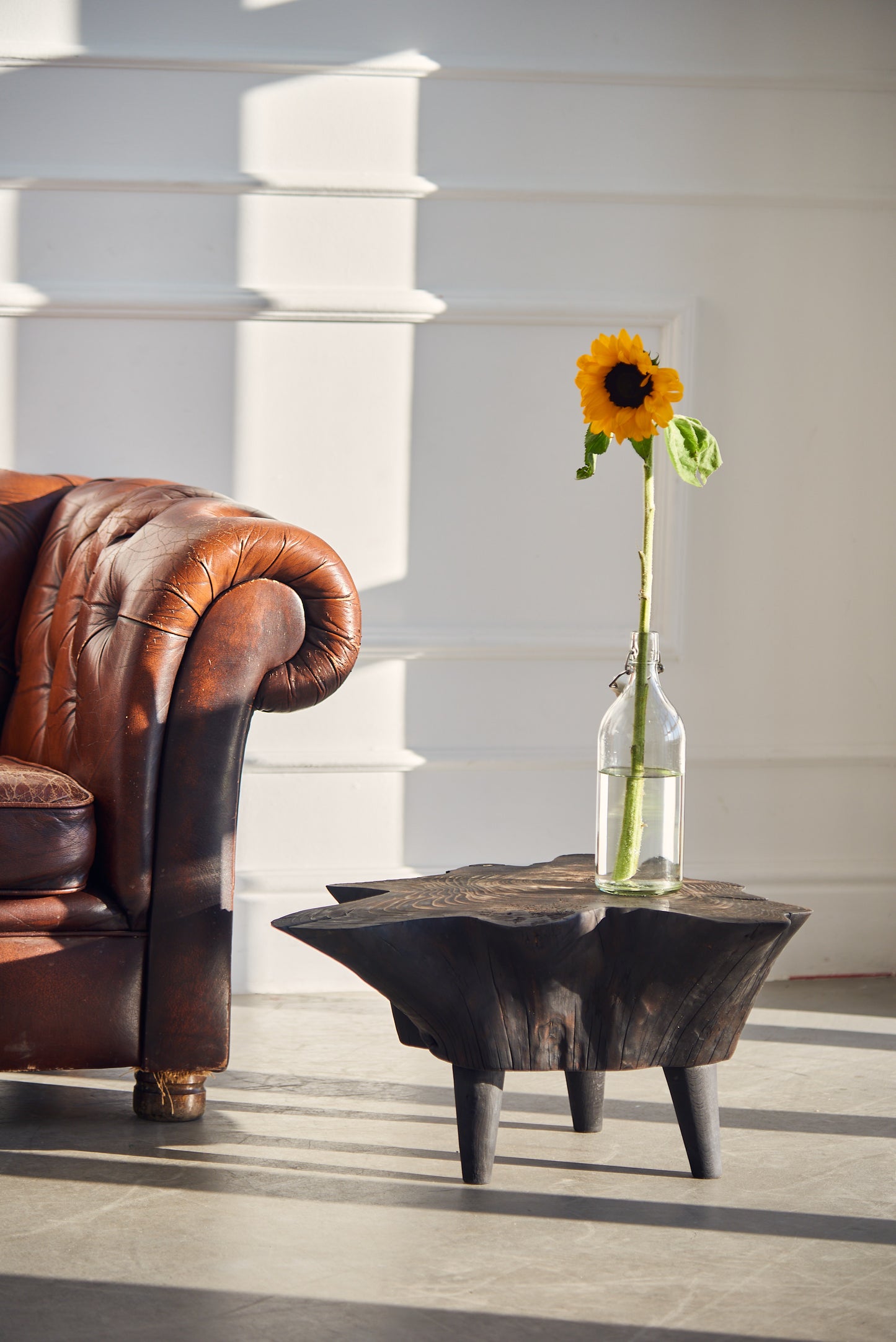 Eglinis staliukas „Šaknis“