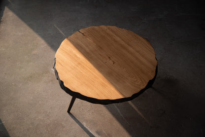 Minimalistinis ąžuolinis kavos staliukas „Terra“